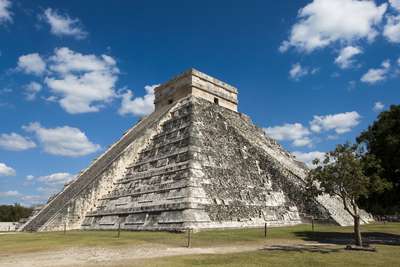 Mesoamerican pyramids